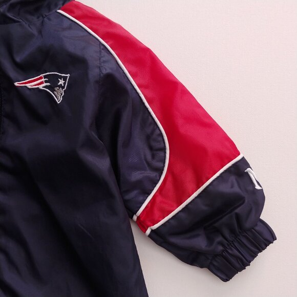 NFL New England Patriots Lightweight Rainsuit 0-3 Months - Picture 7 of 10